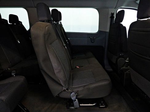Used 2018 Ford Transit 350 XL RWD image 9