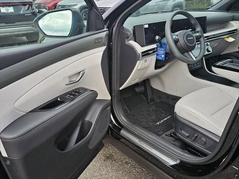 New 2026 Hyundai Tucson Limited AWD/4WD image 17