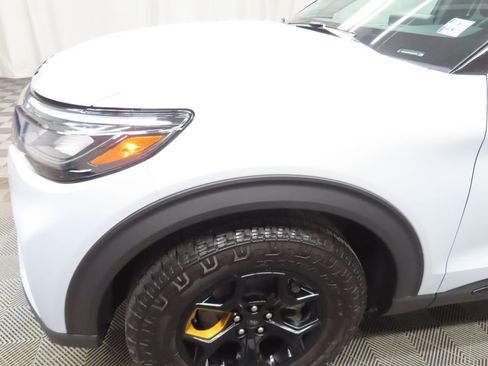 Used 2026 Ford Explorer Tremor w/ Tremor Convenience Package AWD/4WD image 47
