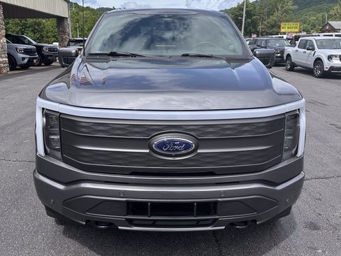 Used 2023 Ford F150 Lightning Lariat w/ Max Trailer Tow Package AWD/4WD image 3