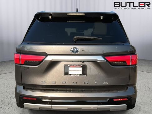 Certified 2024 Toyota Sequoia Capstone AWD/4WD image 5