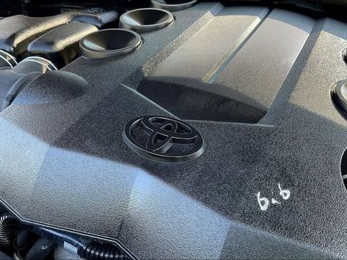 Used 2020 Toyota 4Runner TRD Off-Road Premium w/ Moonroof Package AWD/4WD image 33