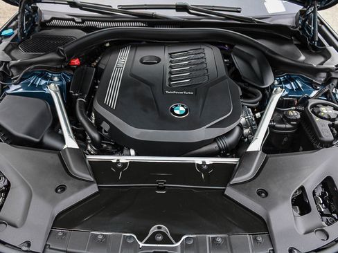 Certified 2023 BMW 540i w/ Premium Package RWD image 27