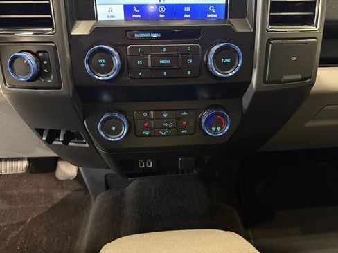 Used 2019 Ford F150 XLT w/ Equipment Group 302A Luxury image 19
