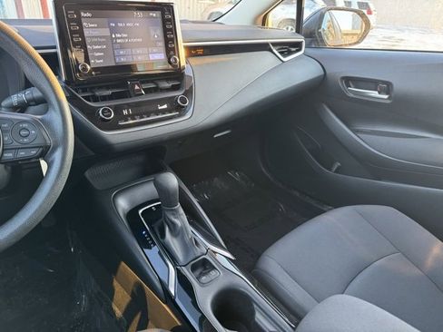 Certified 2021 Toyota Corolla LE w/ Carpet Mat Package (TMS) image 17