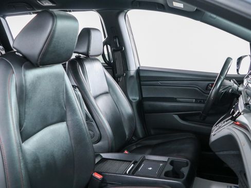 Used 2025 Honda Odyssey Sport-L image 28
