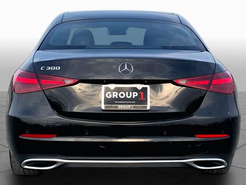Used 2025 Mercedes-Benz C 300 Sedan image 5