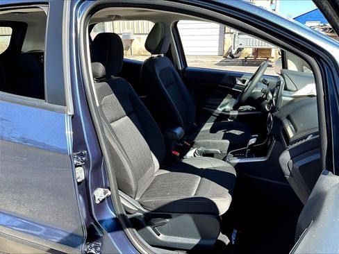 Used 2022 Ford EcoSport SE w/ SE Convenience Package image 11