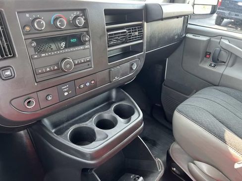 Used 2025 GMC Savana 2500 w/ Driver Convenience Package RWD image 29