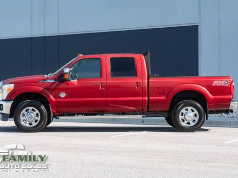 Used 2016 Ford F350 Lariat w/ Lariat Ultimate Package AWD/4WD image 4
