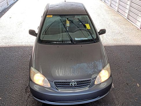 Used 2005 Toyota Corolla CE FWD image 2