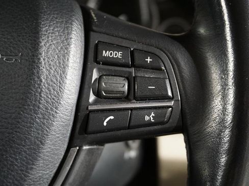 Used 2012 BMW 750Li xDrive image 15