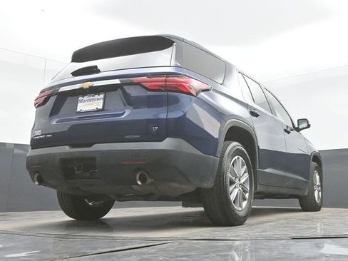 Used 2022 Chevrolet Traverse LT AWD/4WD image 46