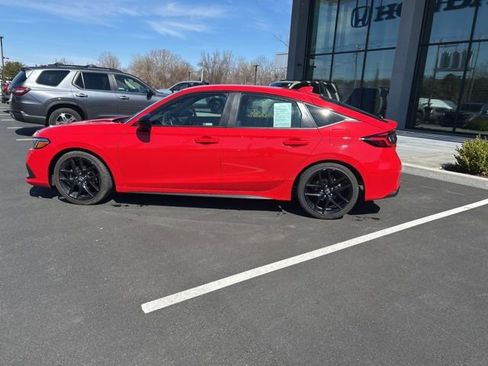 Used 2023 Honda Civic Sport image 11