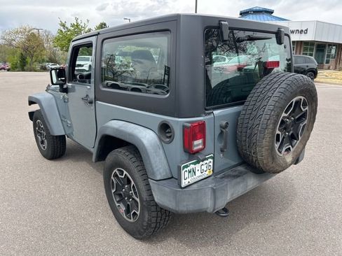 Used 2015 Jeep Wrangler Sport image 4