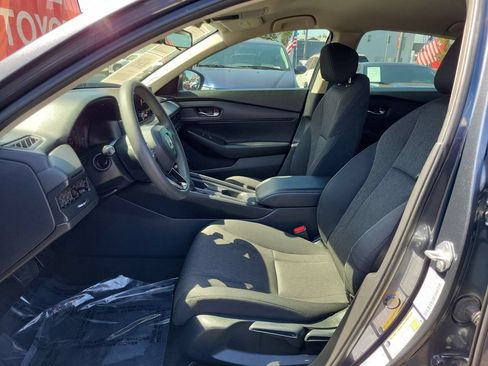 Used 2023 Honda Accord LX image 18