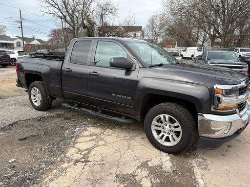 Used 2016 Chevrolet Silverado 1500 LT w/ All Star Edition image 4
