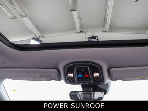 Used 2021 Jeep Grand Cherokee L Limited image 21