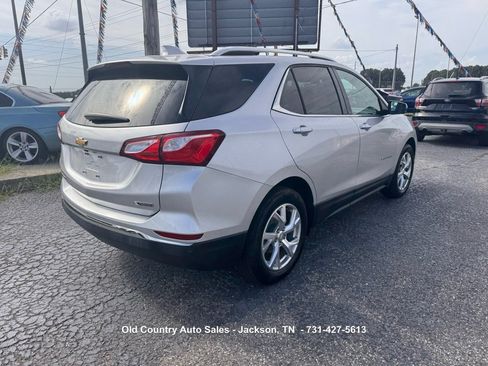 Used 2018 Chevrolet Equinox Premier FWD image 6