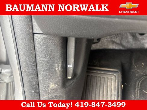 Used 2023 Hyundai Santa Fe SE FWD image 28