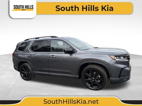 Used 2025 Honda Pilot Black Edition image 1