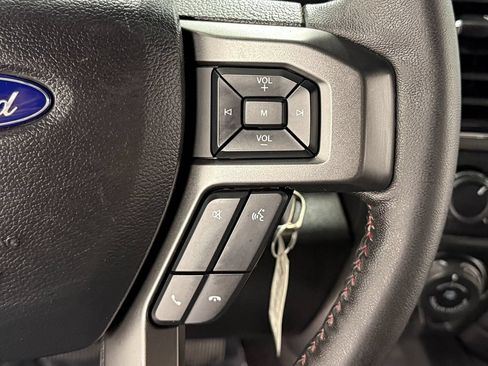 Used 2019 Ford F150 XLT w/ Equipment Group 302A Luxury AWD/4WD image 18