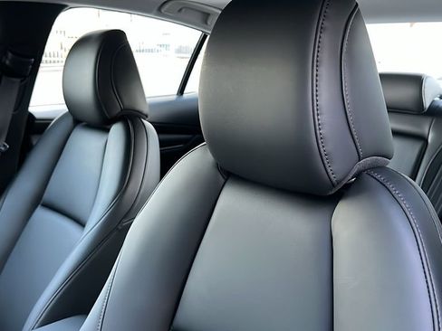 New 2026 MAZDA MAZDA3 2.5 S Sedan w/ Preferred Pkg image 11