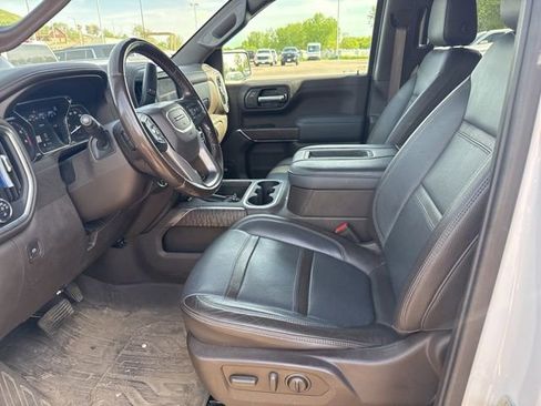 Used 2021 GMC Sierra 1500 Denali w/ Denali Premium Package AWD/4WD image 14