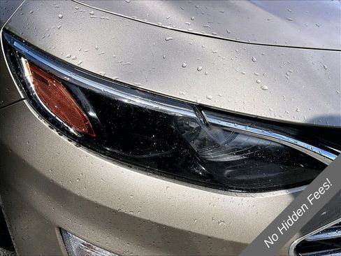 Used 2022 Chevrolet Malibu LS w/ Driver Confidence Package II FWD image 24
