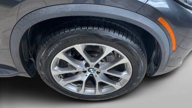 Used 2023 BMW X5 xDrive40i AWD/4WD image 6