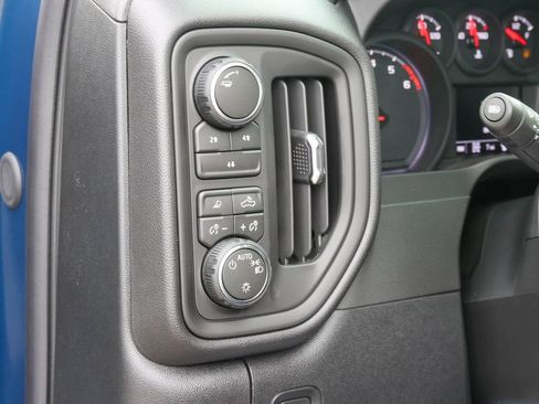 New 2026 Chevrolet Silverado 2500 Custom w/ Custom Value Package AWD/4WD image 12