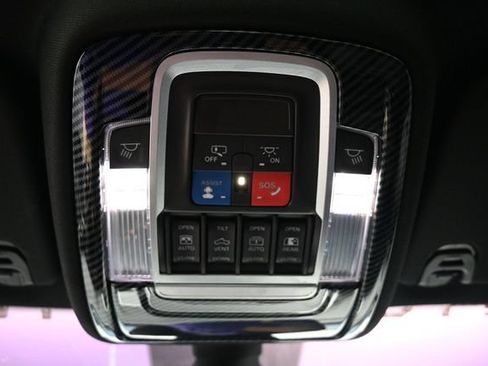 Used 2022 RAM 1500 Big Horn AWD/4WD image 31