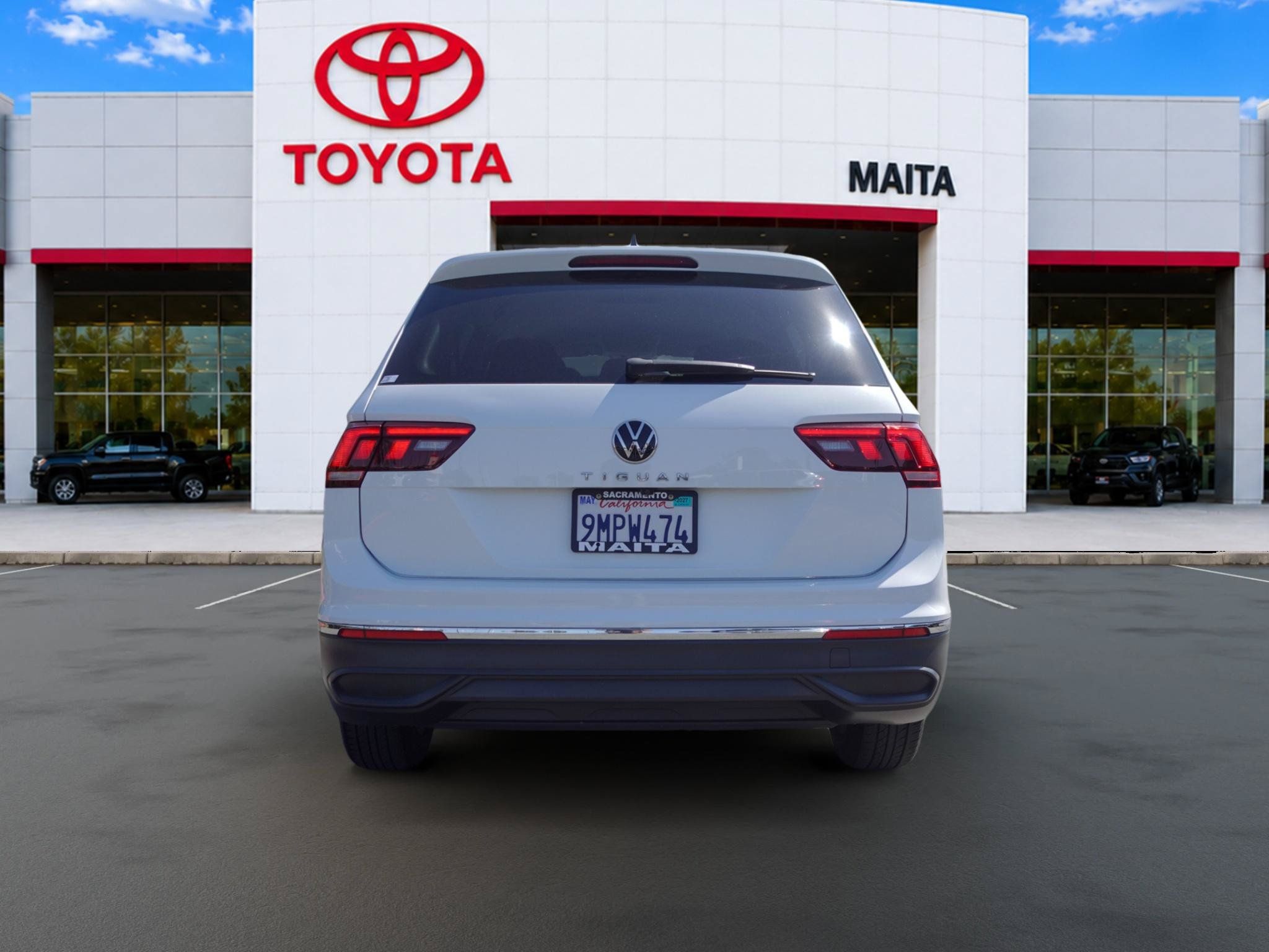 Used 2022 Volkswagen Tiguan S FWD image 4