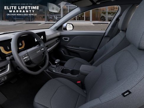 New 2026 Kia K4 FWD image 18