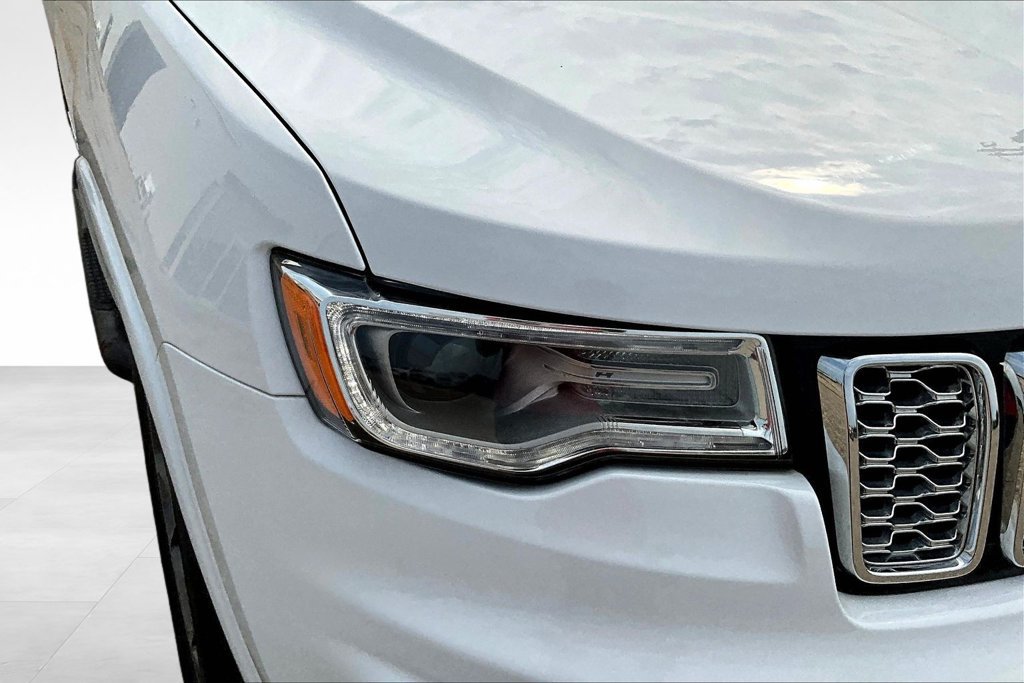 Used 2021 Jeep Grand Cherokee Overland AWD/4WD image 34