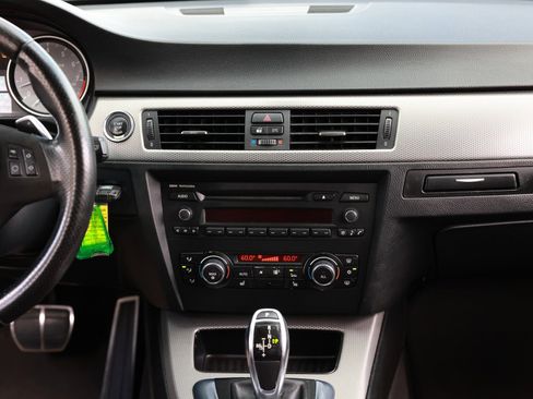 Used 2011 BMW 335is Coupe RWD image 39
