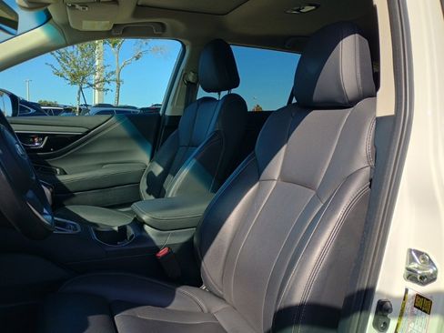 Certified 2022 Subaru Outback Limited image 14