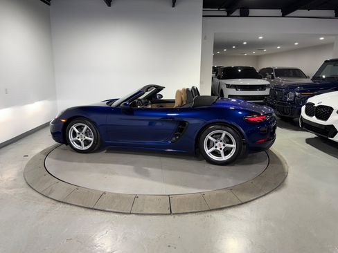 Used 2022 Porsche 718 Boxster image 22