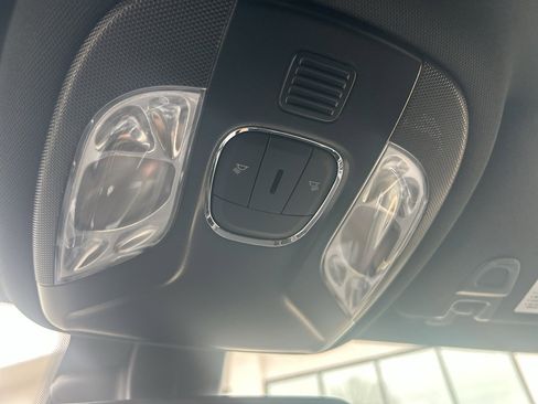 New 2026 Jeep Compass Latitude image 17