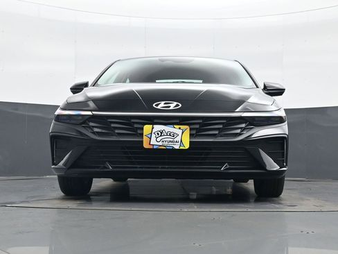 New 2026 Hyundai Elantra SE image 22