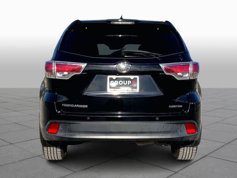 Used 2014 Toyota Highlander Limited Platinum image 4