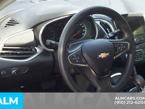 Used 2023 Chevrolet Malibu LT FWD image 6