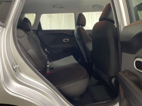 Certified 2017 Kia Soul image 10