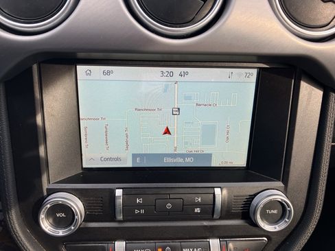 Used 2021 Ford Mustang Premium w/ Pony Package image 21