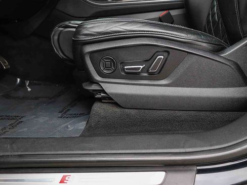 Used 2021 Audi SQ8 Prestige w/ Prestige Package AWD/4WD image 27