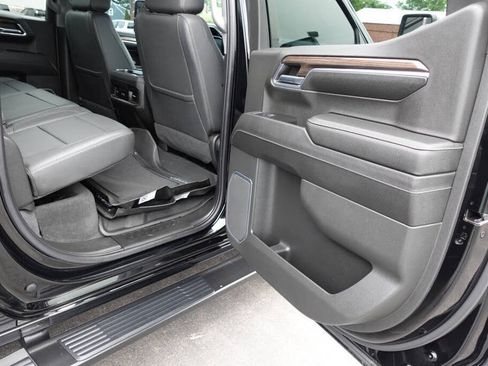 Used 2023 Chevrolet Silverado 1500 RST w/ True North Edition Plus AWD/4WD image 29