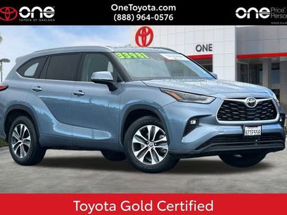 Used 2022 Toyota Highlander XLE