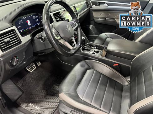 Used 2022 Volkswagen Atlas SEL Premium AWD/4WD image 16