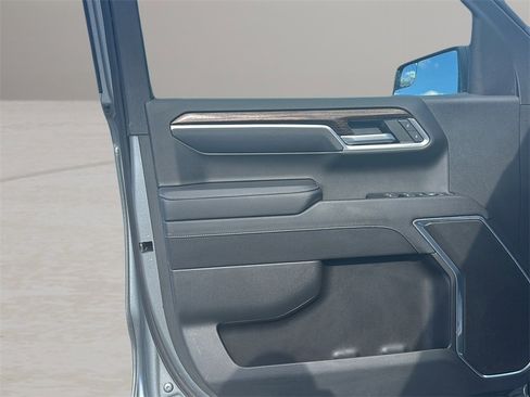 Used 2023 GMC Sierra 1500 Elevation image 15