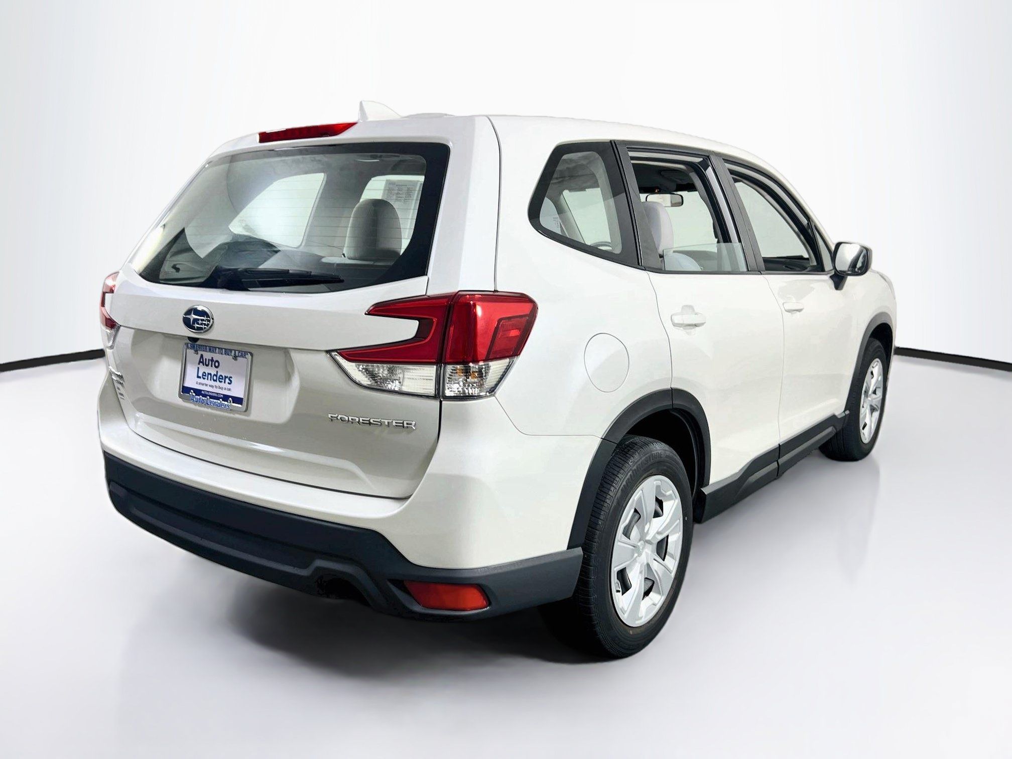 Used 2023 Subaru Forester AWD/4WD image 5